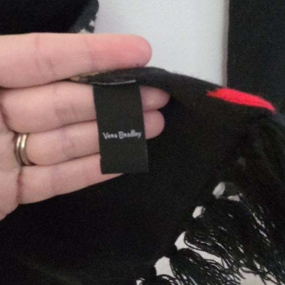 Vera Bradley Knit Jacquard Scarf Red Black Sofia Chevron Fringed Boho - Picture 5 of 6